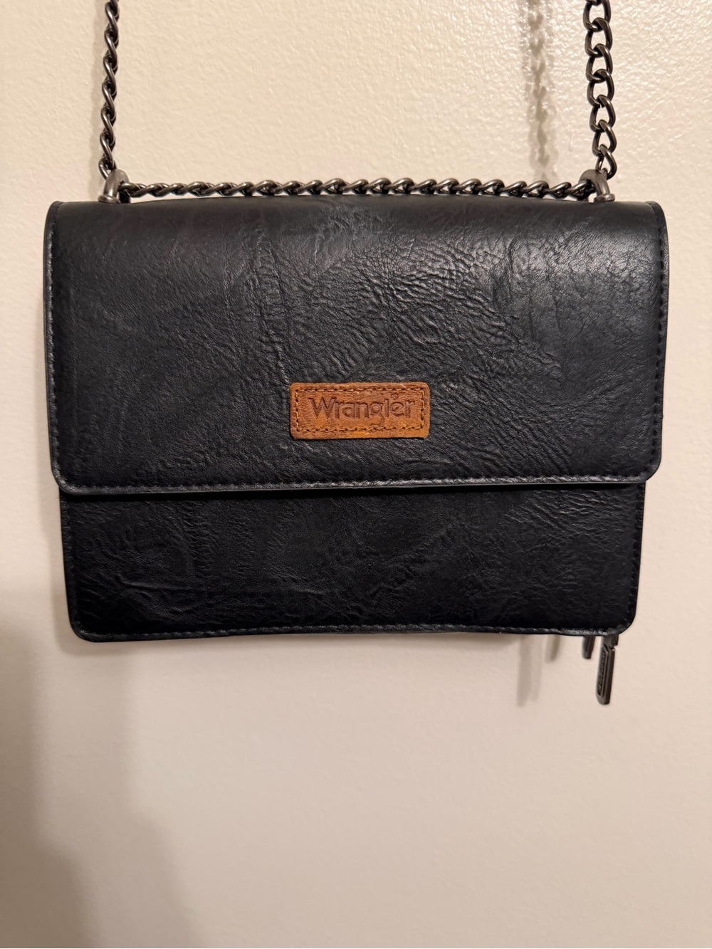 Wrangler Black Crossbody with Chain Strap and Tan Logo Patch